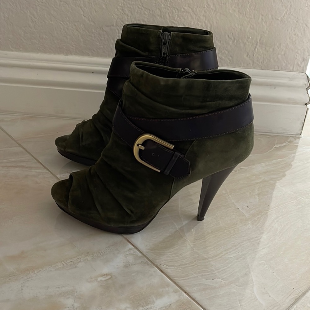 INC shoes